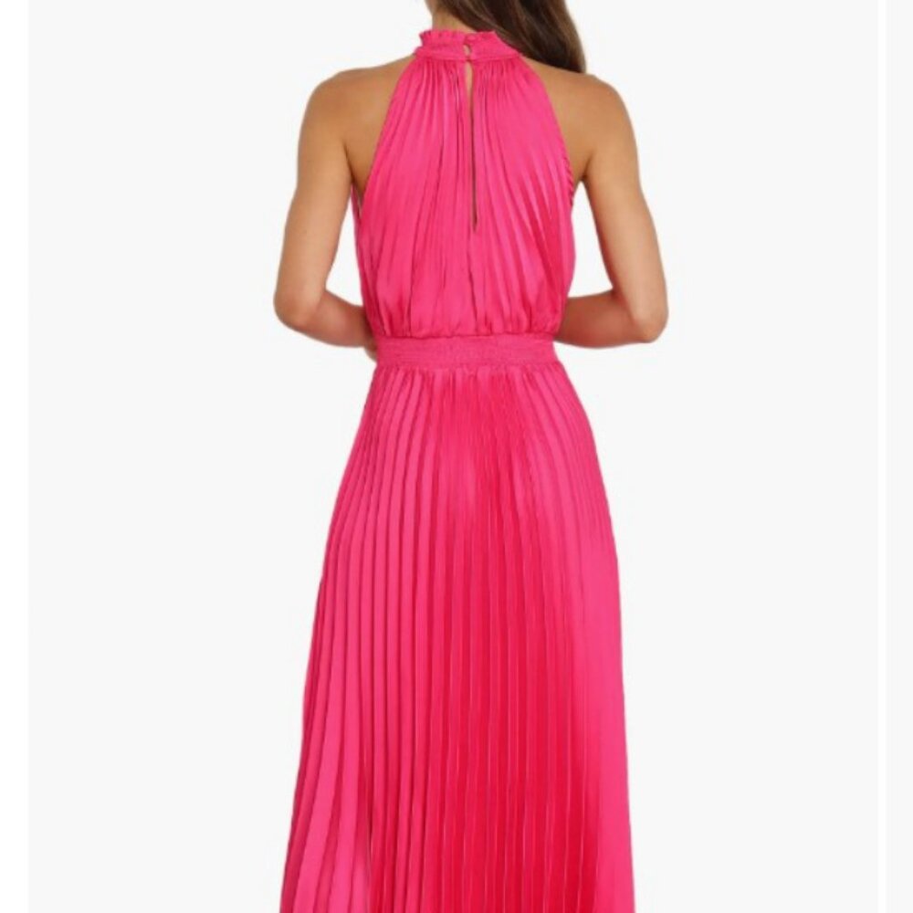 Pink Pleated Dress - Picture 6 of 7